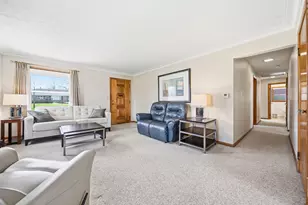 269 Virginia Cir, Wilmington, OH 45177 - Photo 3