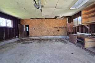 7555 Dietrick Hill Rd, Philo, OH 43771 - Photo 3