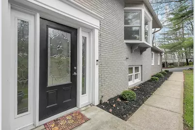 291 Pinetree Drive, Granville, OH 43023 - Photo 3