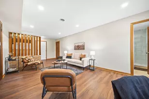 40 Chase Rd, Columbus, OH 43214 - Photo 7