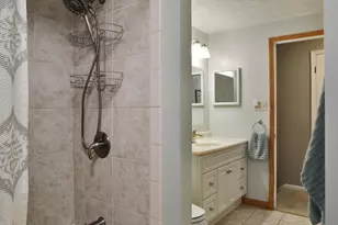 7044 Linworth Rd, Columbus, OH 43235 - Photo 23