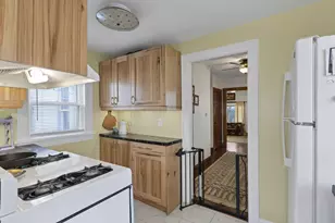 261 N Wheatland Ave, Columbus, OH 43204 - Photo 17