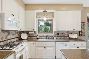 718 Westray Dr, Westerville, OH 43081 - Photo 15