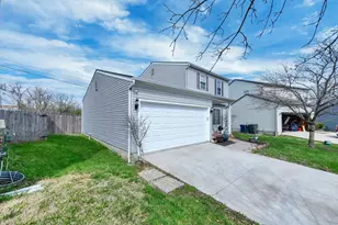 3624 High Creek Dr, Columbus, OH 43223 - Photo 3