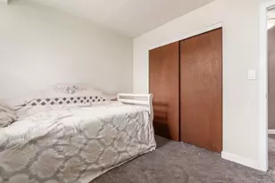 1832 Shadow Creek Ct, Powell, OH 43065 - Photo 23