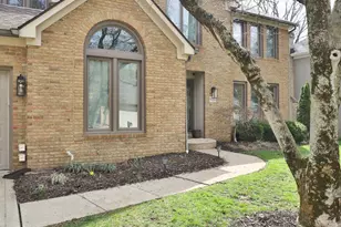 8240 Spruce Needle Ct, Columbus, OH 43235 - Photo 3