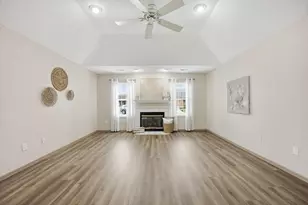 9383 Clermont Blvd, Powell, OH 43065 - Photo 7