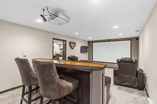 4027 Patricia Dr, Columbus, OH 43220 - Photo 85