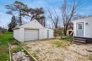 1725 E Cooke Rd, Columbus, OH 43224 - Photo 35