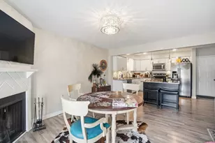 902-904 Bluffway Dr, Columbus, OH 43235 - Photo 17