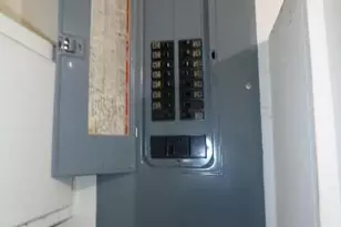 1067 Gilcrest Ave, Columbus, OH 43207 - Photo 11