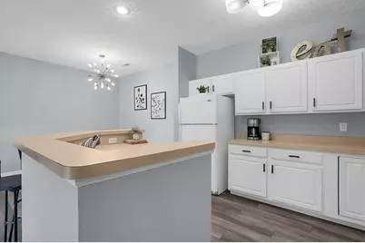 6220 Harbour Pointe #101, Columbus, OH 43231 - Photo 11