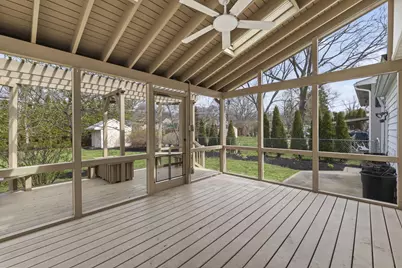 242 W New England Avenue, Columbus, OH 43085 - Photo 53