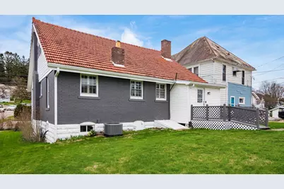 105 S State Street, Crooksville, OH 43731 - Photo 35