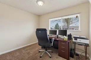 1118 Chalet Ave, New Carlisle, OH 45344 - Photo 17