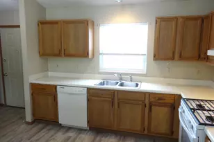 4587 Sandridge St, Obetz, OH 43207 - Photo 9