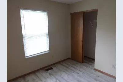 4587 Sandridge Street, Obetz, OH 43207 - Photo 19