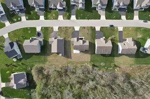 9278 Dewitt Dr, Plain City, OH 43064 - Photo 7