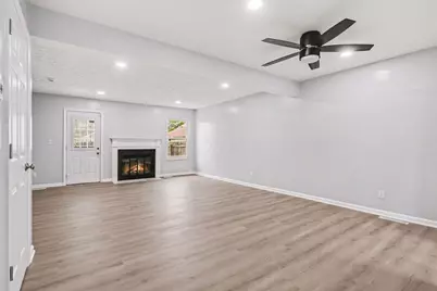 1914 Laramie Drive #26, Powell, OH 43065 - Photo 9