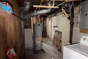 2696 Grasmere Ave, Columbus, OH 43211 - Photo 9