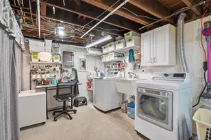 823 S Remington Rd, Columbus, OH 43209 - Photo 17