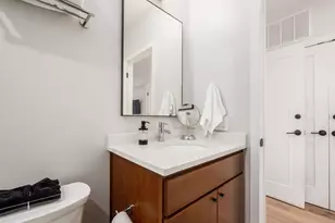 201 E 5th Ave, Columbus, OH 43201 - Photo 11