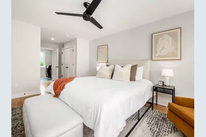 201 E 5th Avenue #201, Columbus, OH 43201 - Photo 33