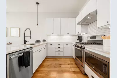 201 E 5th Avenue #201, Columbus, OH 43201 - Photo 17