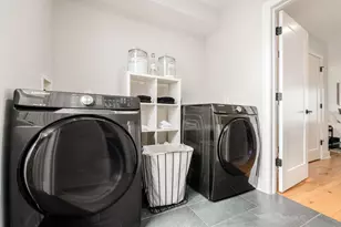 201 E 5th Ave, Columbus, OH 43201 - Photo 25