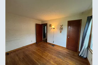 1097 Forest Drive, Columbus, OH 43223 - Photo 13