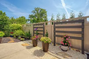 240 Parkgate Ct, Delaware, OH 43015 - Photo 11