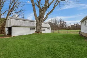 5079 Cincinnati Zanesville Rd NE, Lancaster, OH 43130 - Photo 15