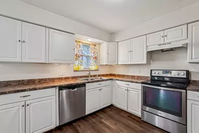 2775 Floribunda Drive, Columbus, OH 43209 - Photo 9