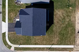 6334 Amarena Dr, Hilliard, OH 43026 - Photo 41