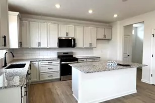 6334 Amarena Dr, Hilliard, OH 43026 - Photo 5