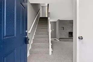 4232 Mayflower Blvd, Columbus, OH 43213 - Photo 3