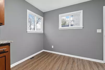 4232 Mayflower Boulevard, Columbus, OH 43213 - Photo 11