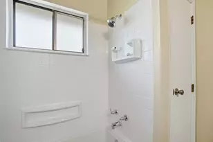 1800 Lakehill Ct, Columbus, OH 43229 - Photo 29