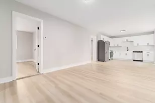 932 Montgomery Rd NE, Newark, OH 43055 - Photo 9