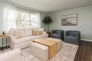 5092 Riverbirch Dr N, Columbus, OH 43229 - Photo 5