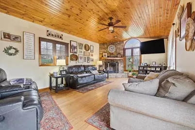 13739 Old Mansfield Road, Mount Vernon, OH 43050 - Photo 9