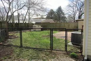 153 E Water St, Circleville, OH 43113 - Photo 17