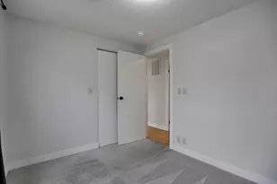 396 Lincolnshire Rd, Columbus, OH 43230 - Photo 25