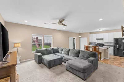 318 Kear Street, Lockbourne, OH 43137 - Photo 7