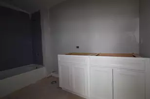 422 Cherry Hills Rd, Commercial Point, OH 43116 - Photo 9