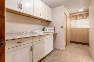 3855 Pegg Ave, Columbus, OH 43214 - Photo 21