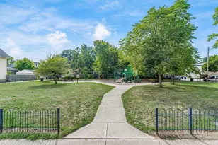 2339 Summit St, Columbus, OH 43202 - Photo 39