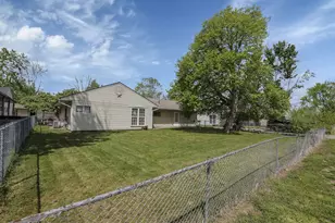 861 Derrer Rd, Columbus, OH 43204 - Photo 3