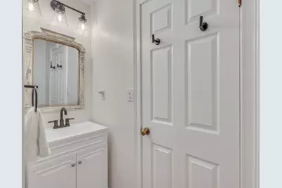7487 E Main Street, Reynoldsburg, OH 43068 - Photo 31