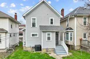 882 S Gilbert St, Columbus, OH 43206 - Photo 3